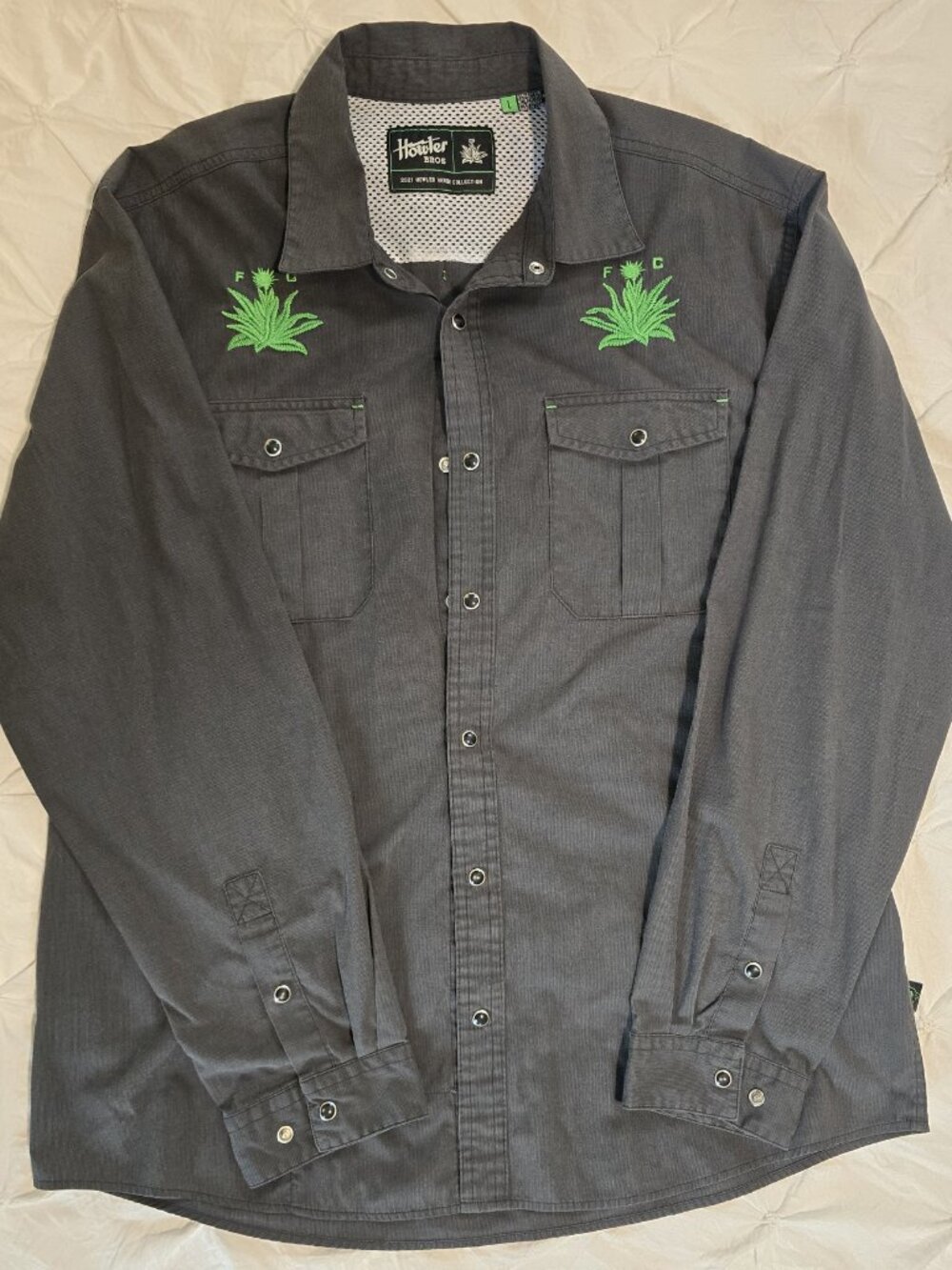 Howler Bros x Austin FC Gaucho Snapshirt (L) - Picture 2 of 4